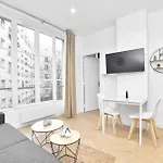 Appartement Qui Touche Casiment La Bastille !