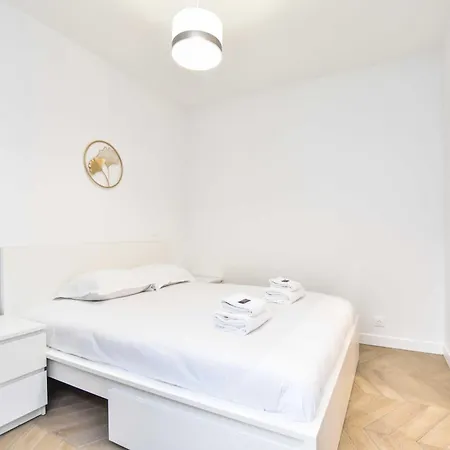 Apartment Qui Touche Casiment La Bastille ! Paris